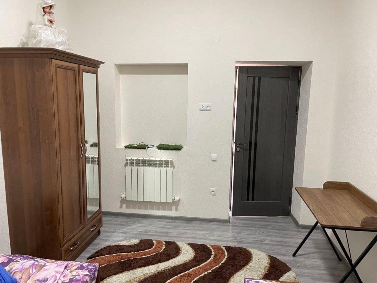 Chinara Guest House Airport Ташкент Экстерьер фото