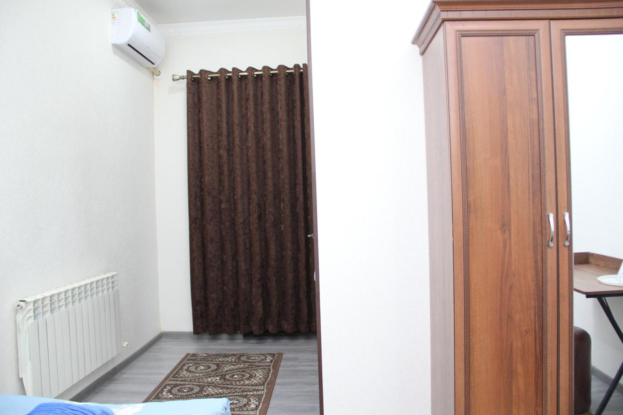 Chinara Guest House Airport Ташкент Экстерьер фото